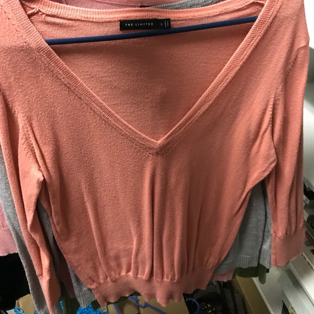 Peach v neck limited